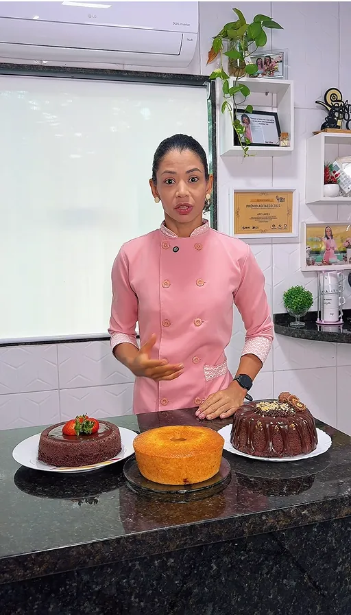 Anilia, criadora do Meu Bolo Lucrativo